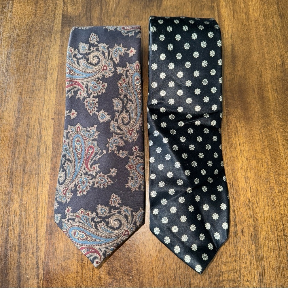 Vintage Lot of 2 Oscar de la Renta 100% Silk Mens Necktie Ties Couture